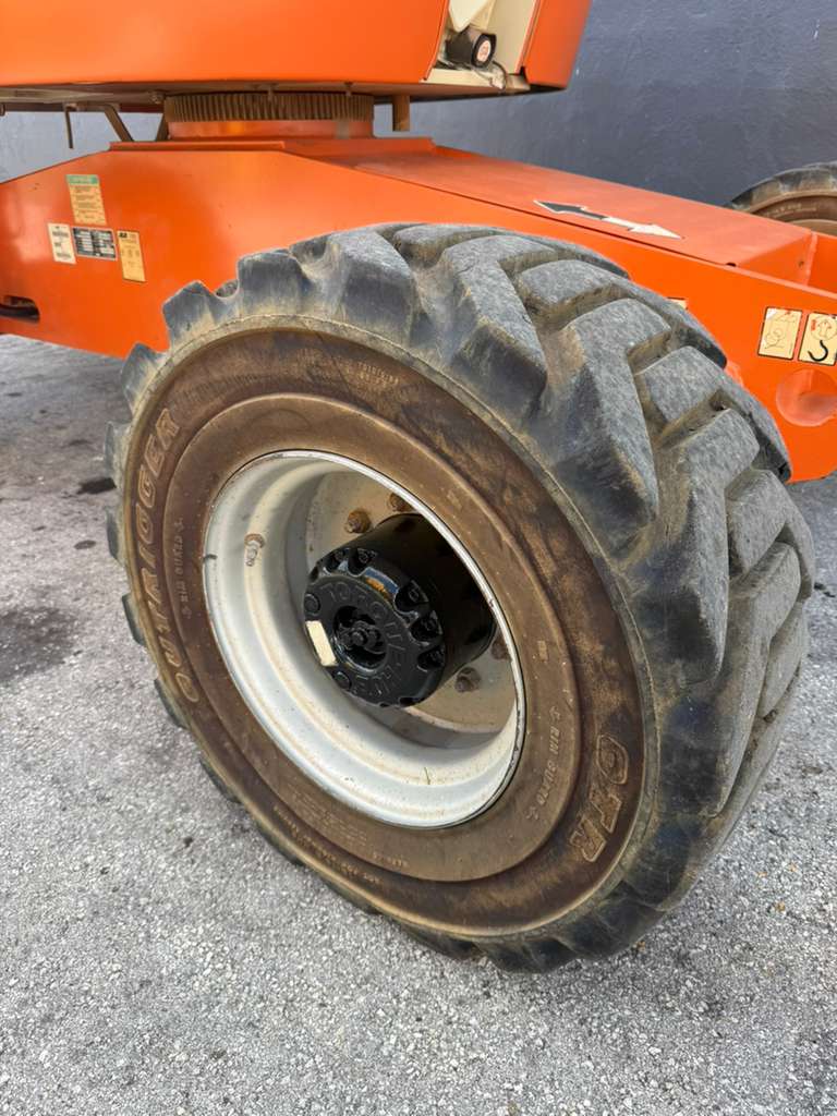 JLG 460SJ Telescopic Boom Lift  - Stock# BL4605551