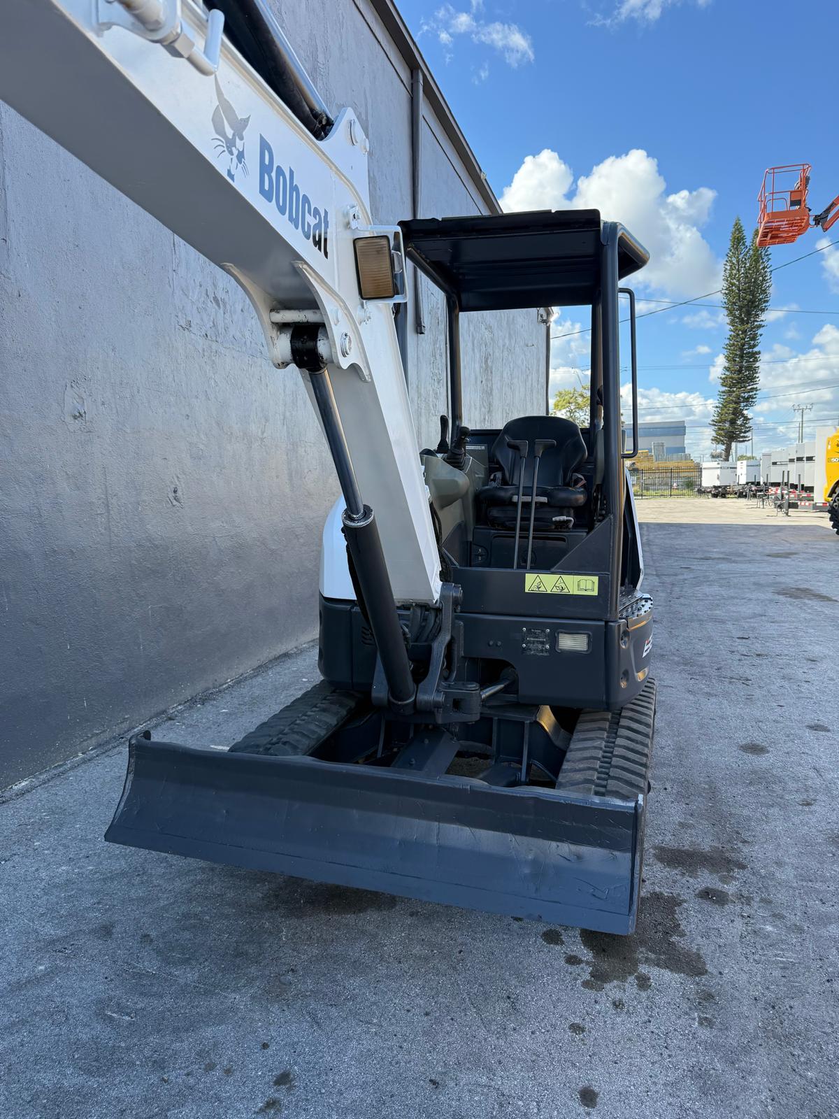 2018 Bobcat E32i Mini Excavator